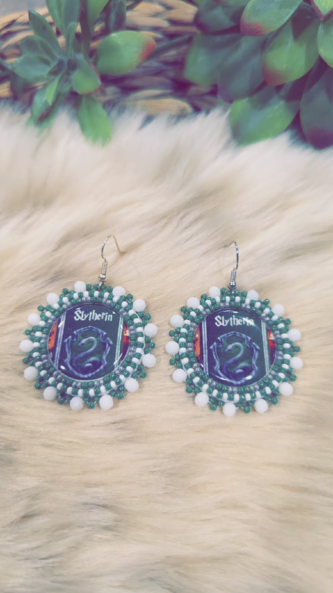 Slytherin crest