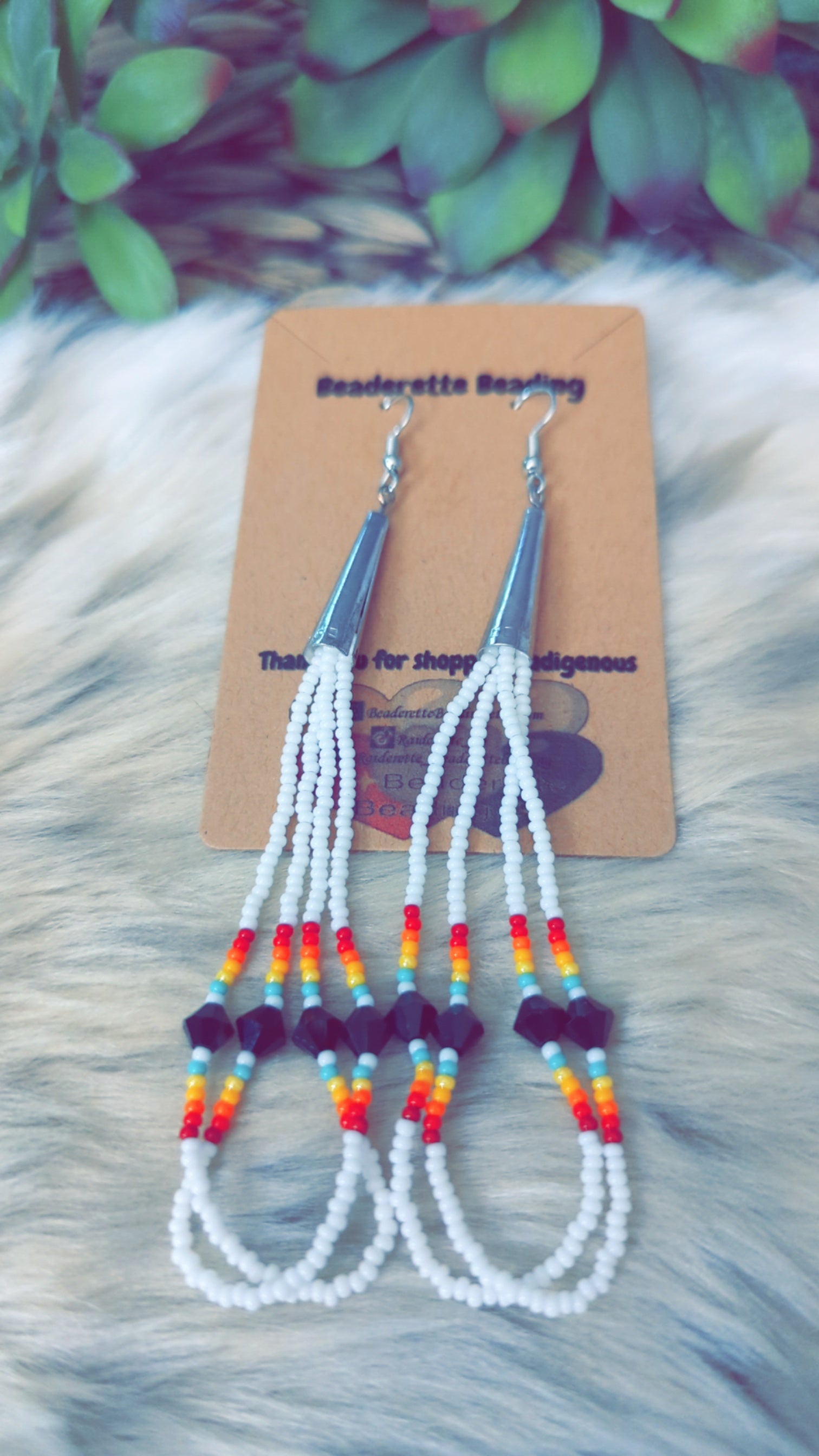 Double loop white dangle